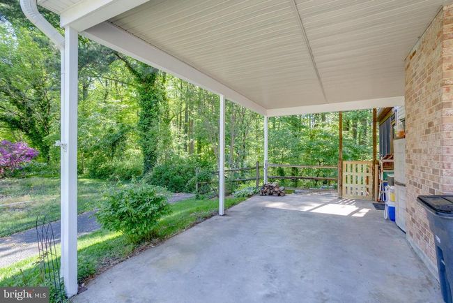 8801 Aquary Ct, House other with 5 bedrooms, 4 bathrooms and null parking in SPRINGFIELD VA | Image 43