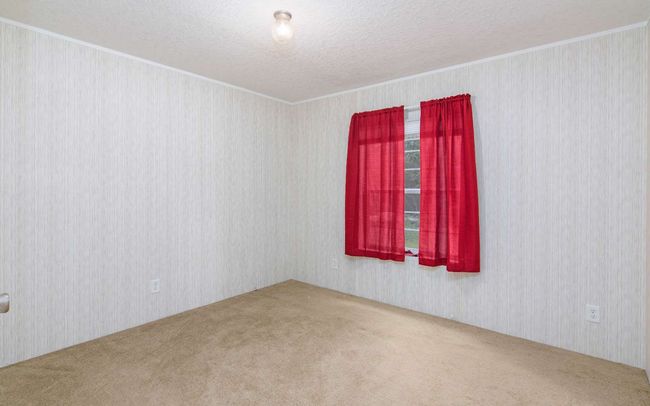 9441 133 Rd Dr, House other with 3 bedrooms, 2 bathrooms and 3 parking in Live Oak FL | Image 13