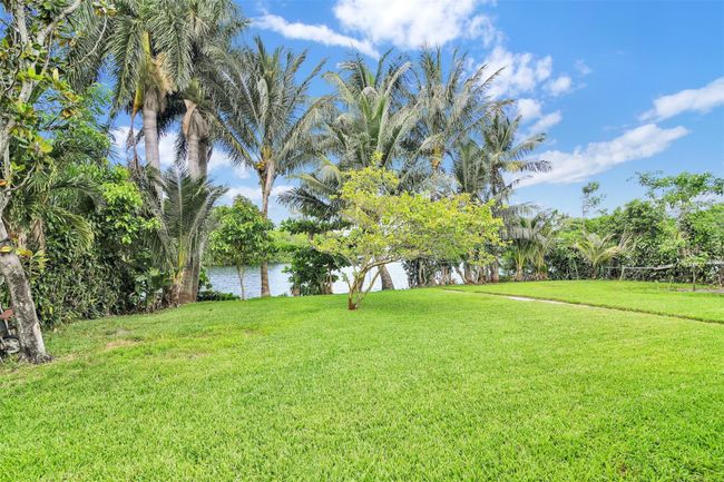324 Davis Rd, House other with 5 bedrooms, 2 bathrooms and null parking in Palm Springs FL | Image 34