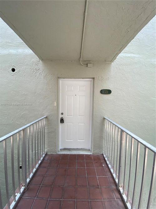 apt-1329-10090 Nw 80th Ct, Hialeah Gardens, FL, 33016-2240 | Card Image