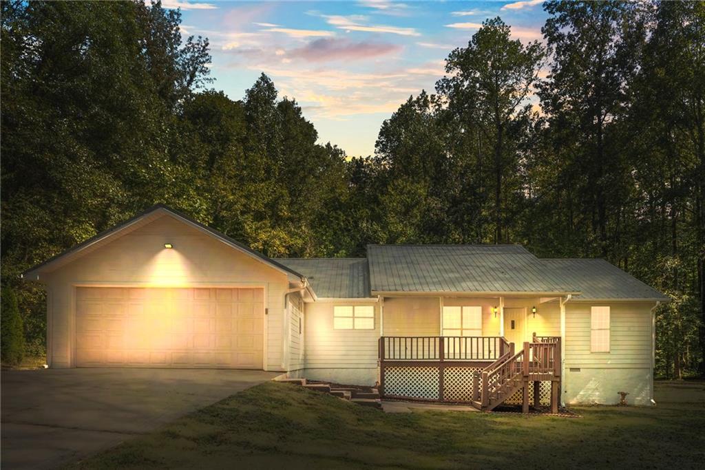 Peach Mountain Dr, Gainesville, GA 30507