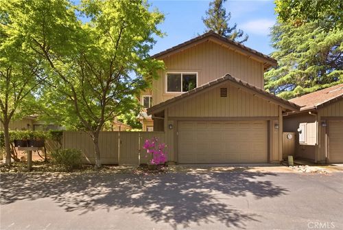 17 Pebblewood Pines Dr, Chico, CA, 95926-7230 | Card Image