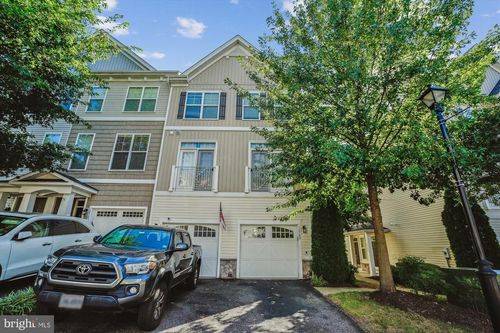 12789 Lotte Dr, WOODBRIDGE, VA, 22192-2719 | Card Image