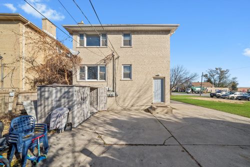 4552 Prescott Ave, Lyons, IL, 60534-2156 | Card Image