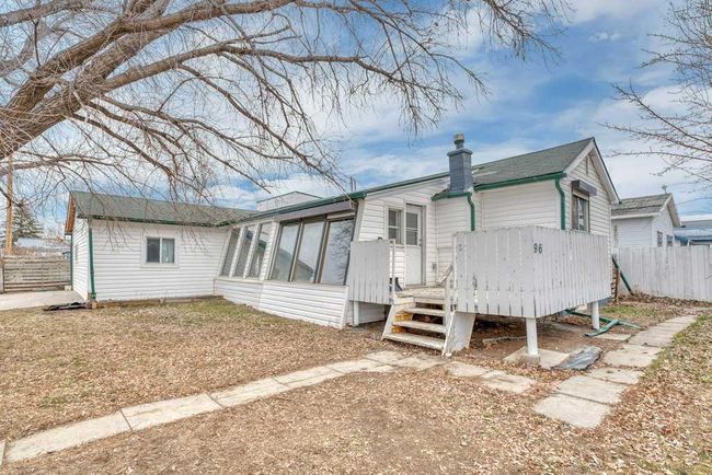 96 2 Avenue W, House other with 3 bedrooms, 2 bathrooms and 2 parking in Tilley AB | Image 24
