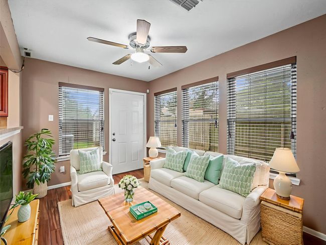 10928 Collingswood Dr, House other with 3 bedrooms, 3 bathrooms and 2 parking in La Porte TX | Image 14