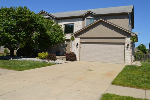 47172 Morning Dove Drive, Macomb Township, MI, 48044 | Card Image
