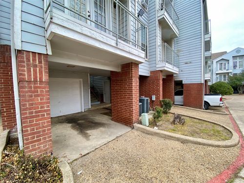 1002-9823 Summerwood Cir, Dallas, TX, 75243-5737 | Card Image
