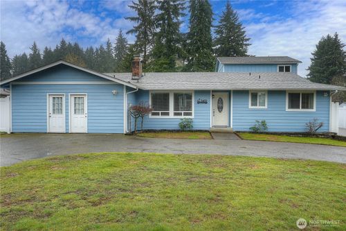 2412 Lexington St, Steilacoom, WA, 98388-2708 | Card Image