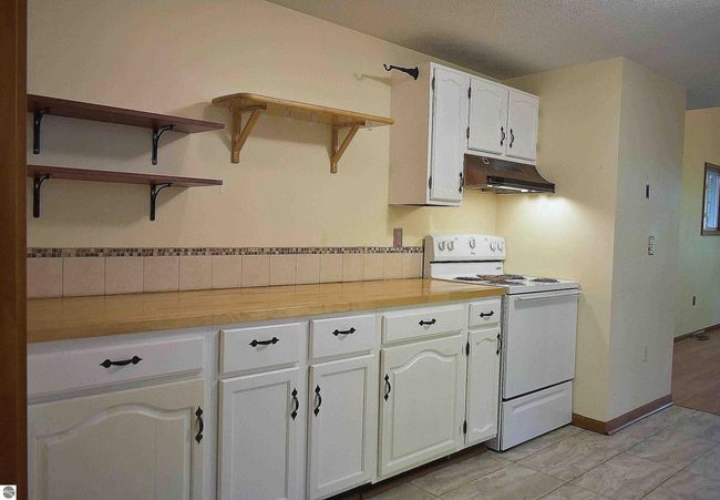 4467 S Forthill Rd, House other with 3 bedrooms, 2 bathrooms and null parking in Suttons Bay MI | Image 15
