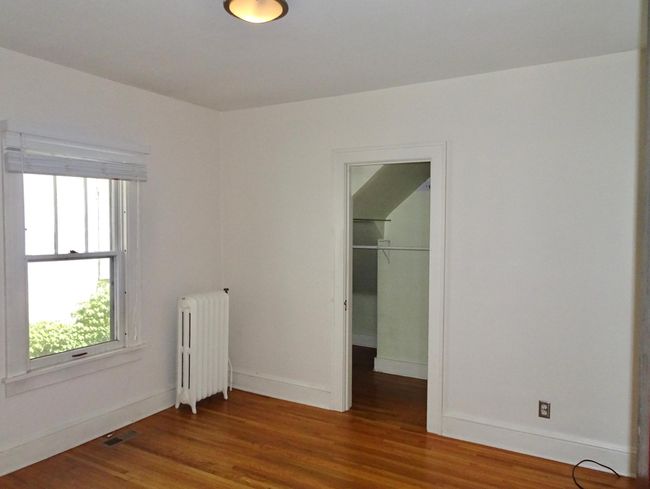 BR'S W/HARDWOOD FLOORS | Image 56