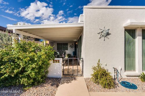 344 W Camino Del Sonador, Green Valley, AZ, 85614-3222 | Card Image