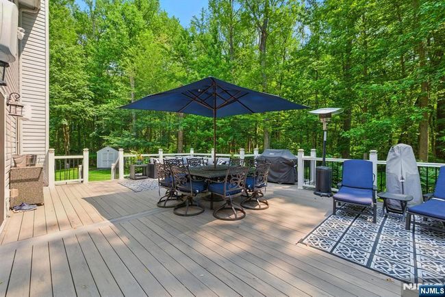 166 Horseneck Rd, House other with 4 bedrooms, 4 bathrooms and null parking in Fairfield NJ | Image 36