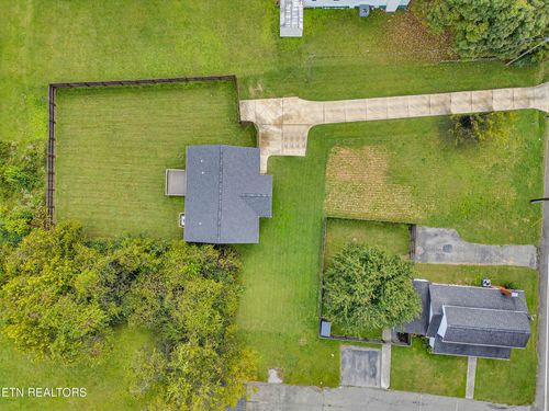 5406 Tillery Rd, Knoxville, TN, 37912 | Card Image