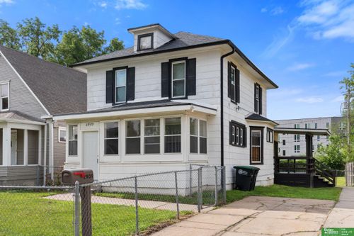 2909 Bristol St, Omaha, NE, 68111-3228 | Card Image