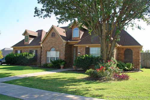 412 Wandering Way, Ardmore, OK, 73401-6535 | Card Image