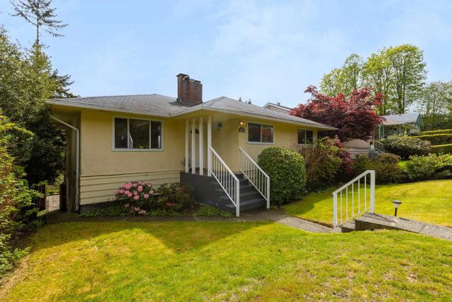 1231 Cloverley Street, House other with 5 bedrooms, 2 bathrooms and null parking in North Vancouver BC | Image 2