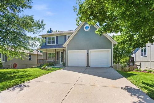 12366 Parker Ter, Olathe, KS, 66061-9711 | Card Image