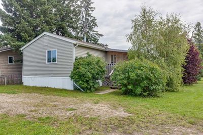 125 1 St Ave, House detached with 3 bedrooms, 2 bathrooms and 4 parking in Leslieville AB | Image 1