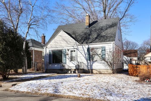 3165 N 87th St, MILWAUKEE, WI, 53222-3730 | Card Image