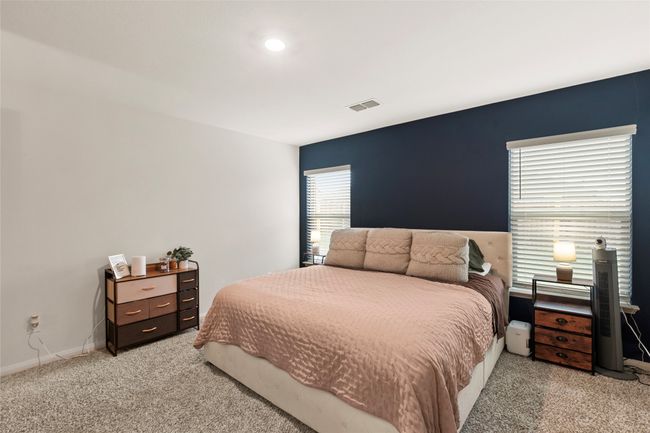 Bedroom with light carpet | Image 15