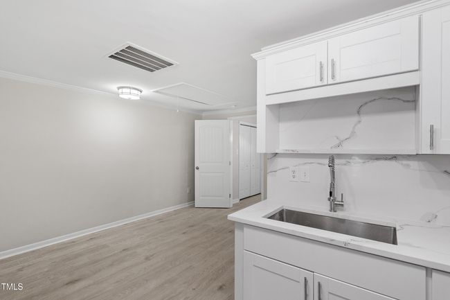 2705 Crest St Apt 3 [2353388]_18 | Image 7