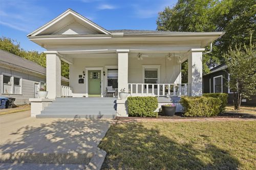 2227 College Ave, Fort Worth, TX, 76110-1951 | Card Image