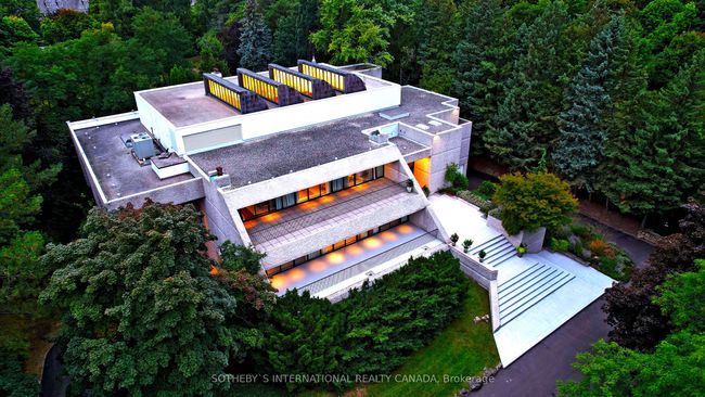 30 High Point Rd, House other with 8 bedrooms, 13 bathrooms and 35 parking in North York ON | Image 29
