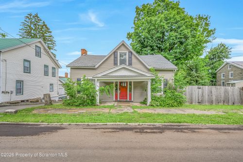 499 Cherry St, Montrose, PA, 18801-1379 | Card Image