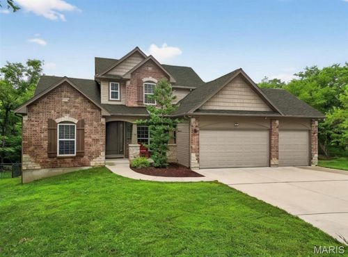 6200 Deer Hollow Ct, Saint Louis, MO, 63129-5053 | Card Image