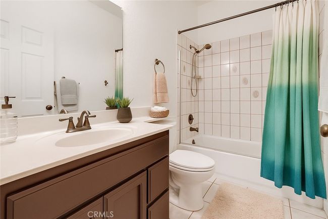 Bathroom Virtually Styaged | Image 30