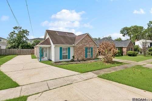 5811 Timber Crk, Baton Rouge, LA, 70806-9213 | Card Image