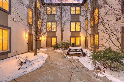 bldg-0-2022 Celadon Dr Ne, Grand Rapids, MI, 49525-3918 | Card Image