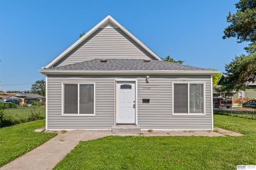 3509 N 29th St, Omaha, NE, 68111-3254 | Card Image