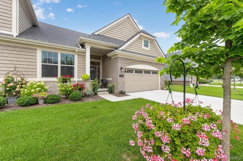 3754 Chatham Pl, Brighton, MI, 48114-4201 | Card Image