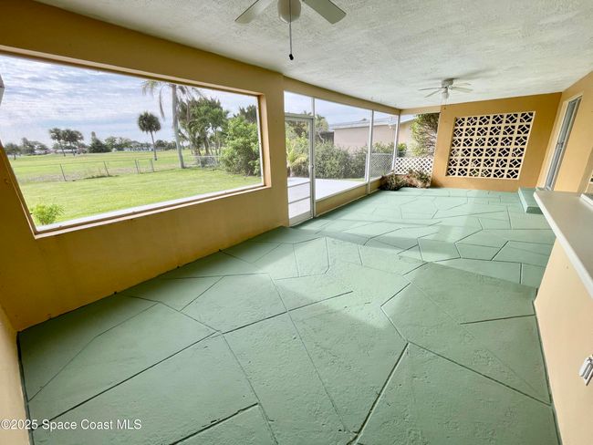 48 Country Club Rd, House other with 4 bedrooms, 2 bathrooms and null parking in Cocoa Beach FL | Image 46