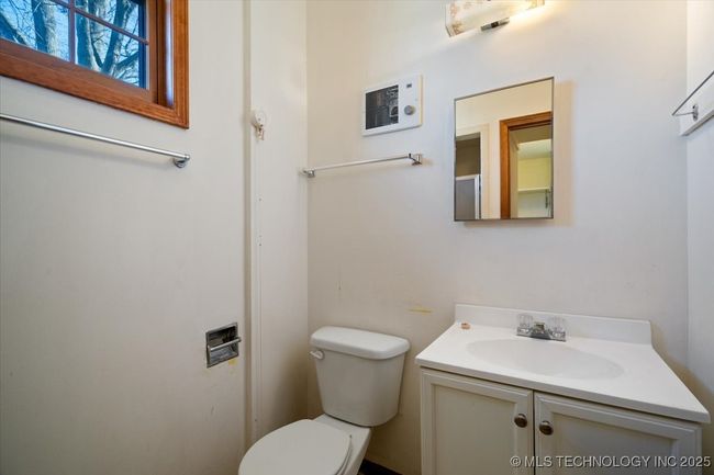 Third Bathroom | Image 20