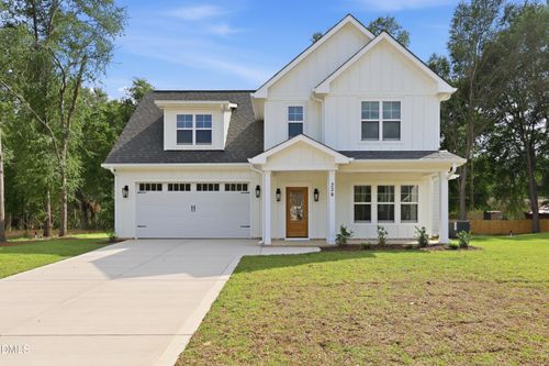 228 Telluride Court, Aberdeen, NC, 28315 | Card Image