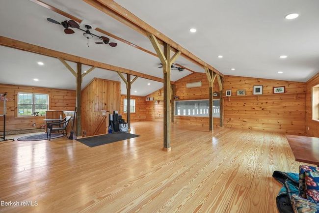 0 Easthampton Rd, Home with 0 bedrooms, 2 bathrooms and 6 parking in Easthampton MA | Image 7