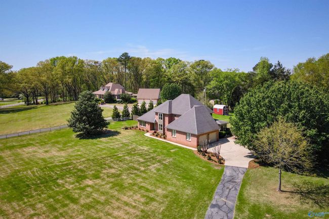 2108 Chapel Hill Rd Sw, House other with 4 bedrooms, 3 bathrooms and null parking in Decatur AL | Image 5