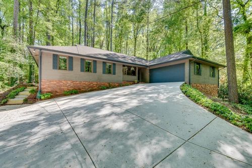 3684 Hunting Ridge Drive Sw, Lilburn, GA, 30047 | Card Image