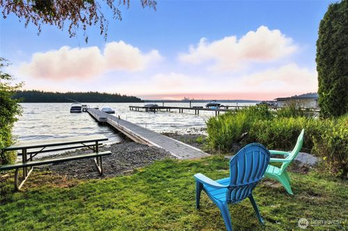 5047 84th Ave Se, Mercer Island, WA, 98040-4617 | Card Image