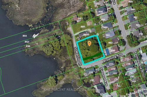 805 St Martins Dr, Pickering, ON, L1W | Card Image