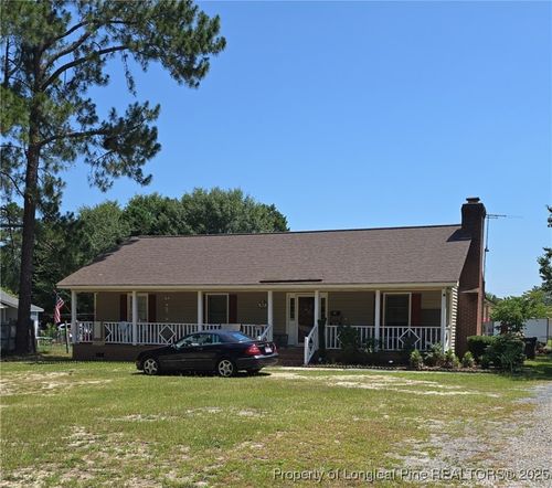 9341 Oat Dr, Laurinburg, NC, 28352-6115 | Card Image