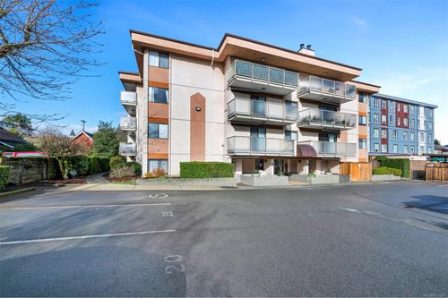 404-435 Festubert St, Duncan, BC, V9L3T3 | Card Image