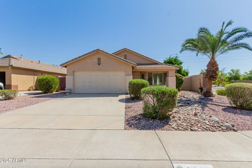 8103 W Tonto Ln, Peoria, AZ, 85382-2816 | Card Image