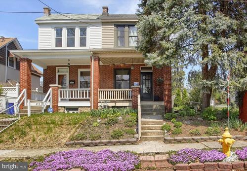 2714 Greenwood St, HARRISBURG, PA, 17111-1165 | Card Image