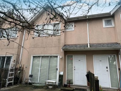 159 - 2211 No 4 Rd, Townhouse with 3 bedrooms, 2 bathrooms and 2 parking in Richmond BC | Image 2