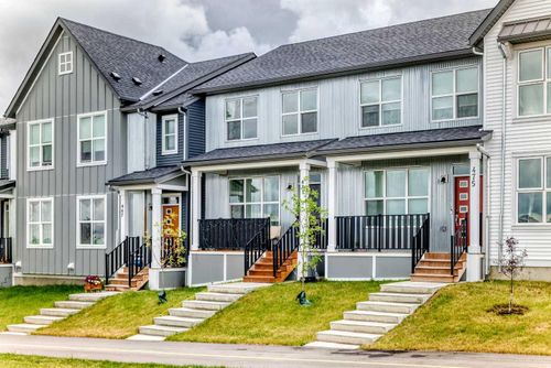 471 Livingston Way Ne, Calgary, AB, T3P0Z6 | Card Image