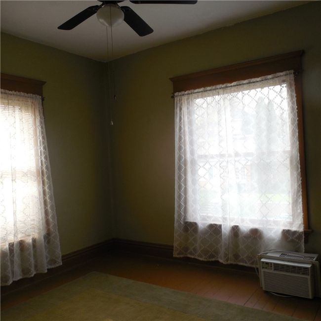 409 E Wallace Ave, House other with 5 bedrooms, 2 bathrooms and 2 parking in New Castle PA | Image 28